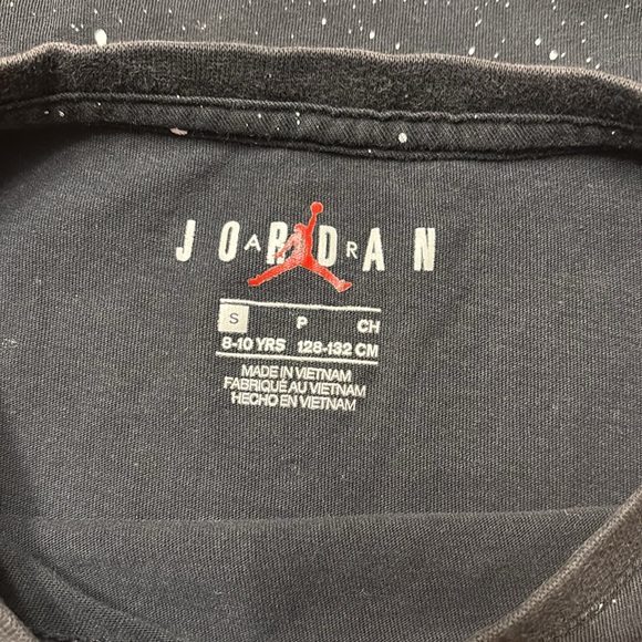 Jordan Kids Black Joggers with Gold Logo - Picture 5 of 9